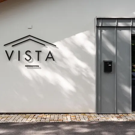 Vista 18 By Mountain Ways